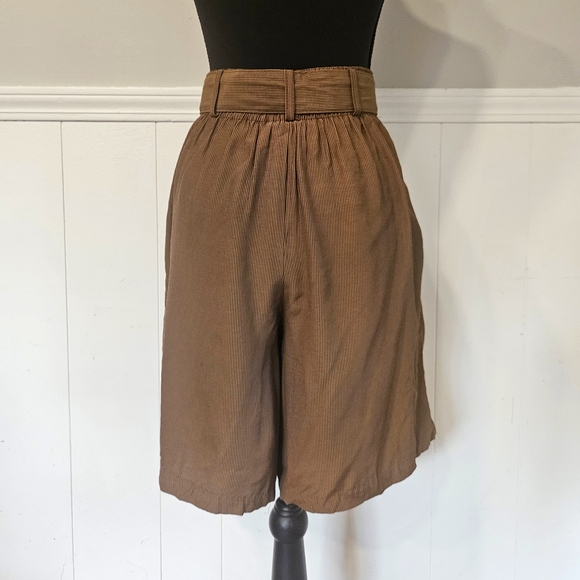 High Waist Belted Brown Shorts | Vintage Maggie Lawrence Pleated Shorts - Picture 3 of 6